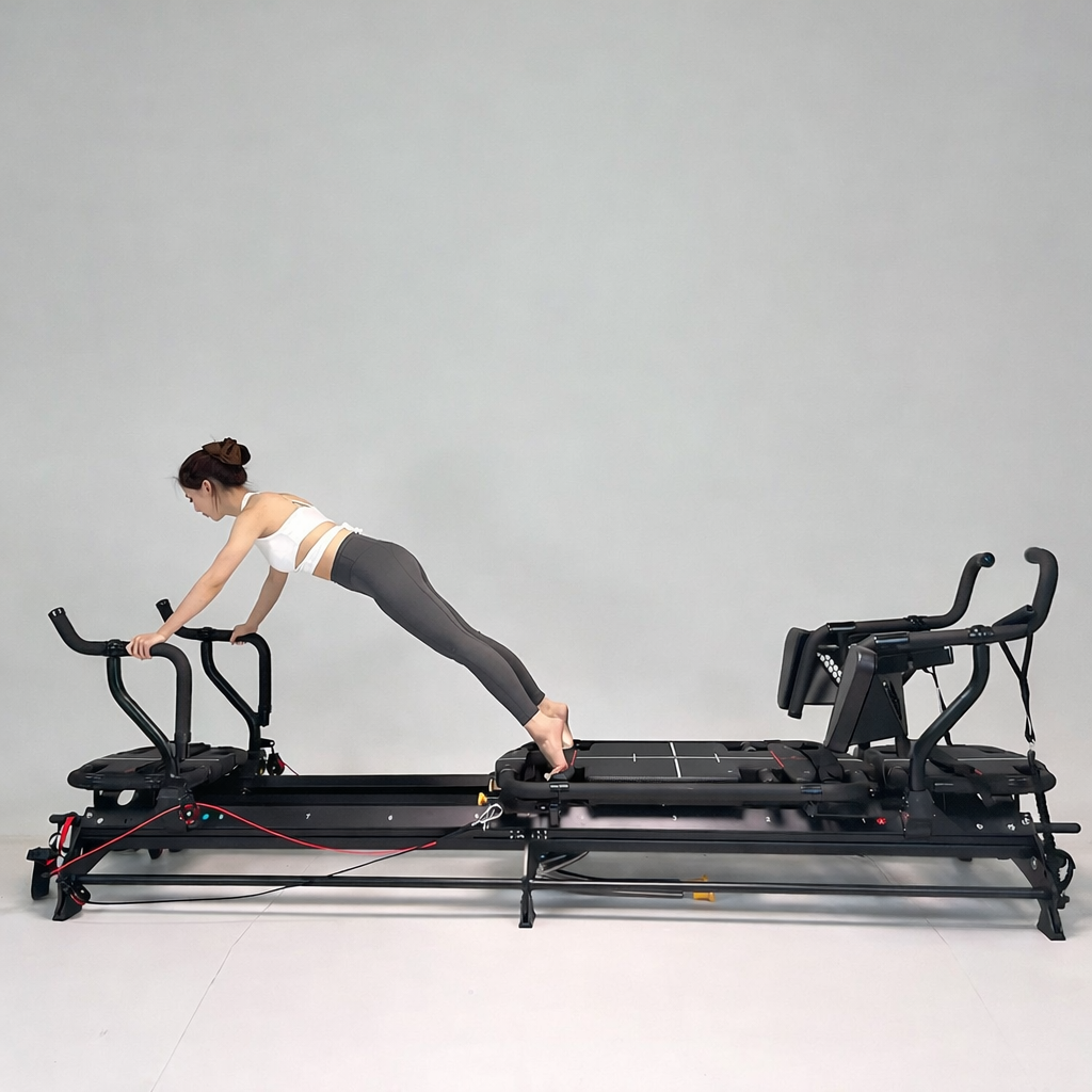 Version premium FR-IRON PLUS avec finitions renforcées.