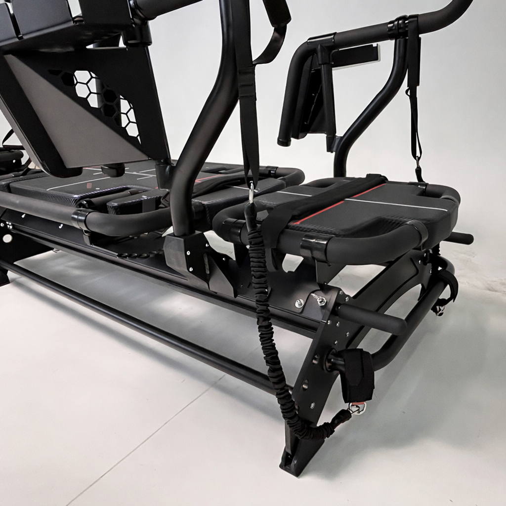 Version premium FR-IRON PLUS avec finitions renforcées.